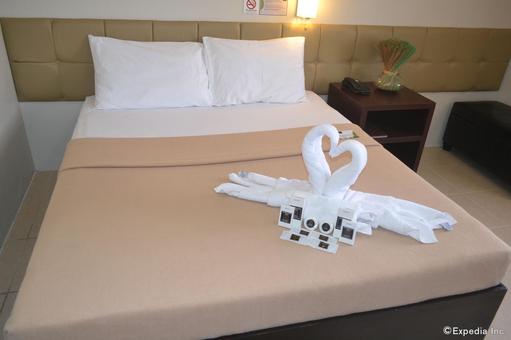 Columbus Plaza Hotel General Santos City Kültér fotó