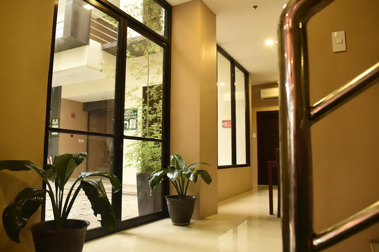 Columbus Plaza Hotel General Santos City Kültér fotó