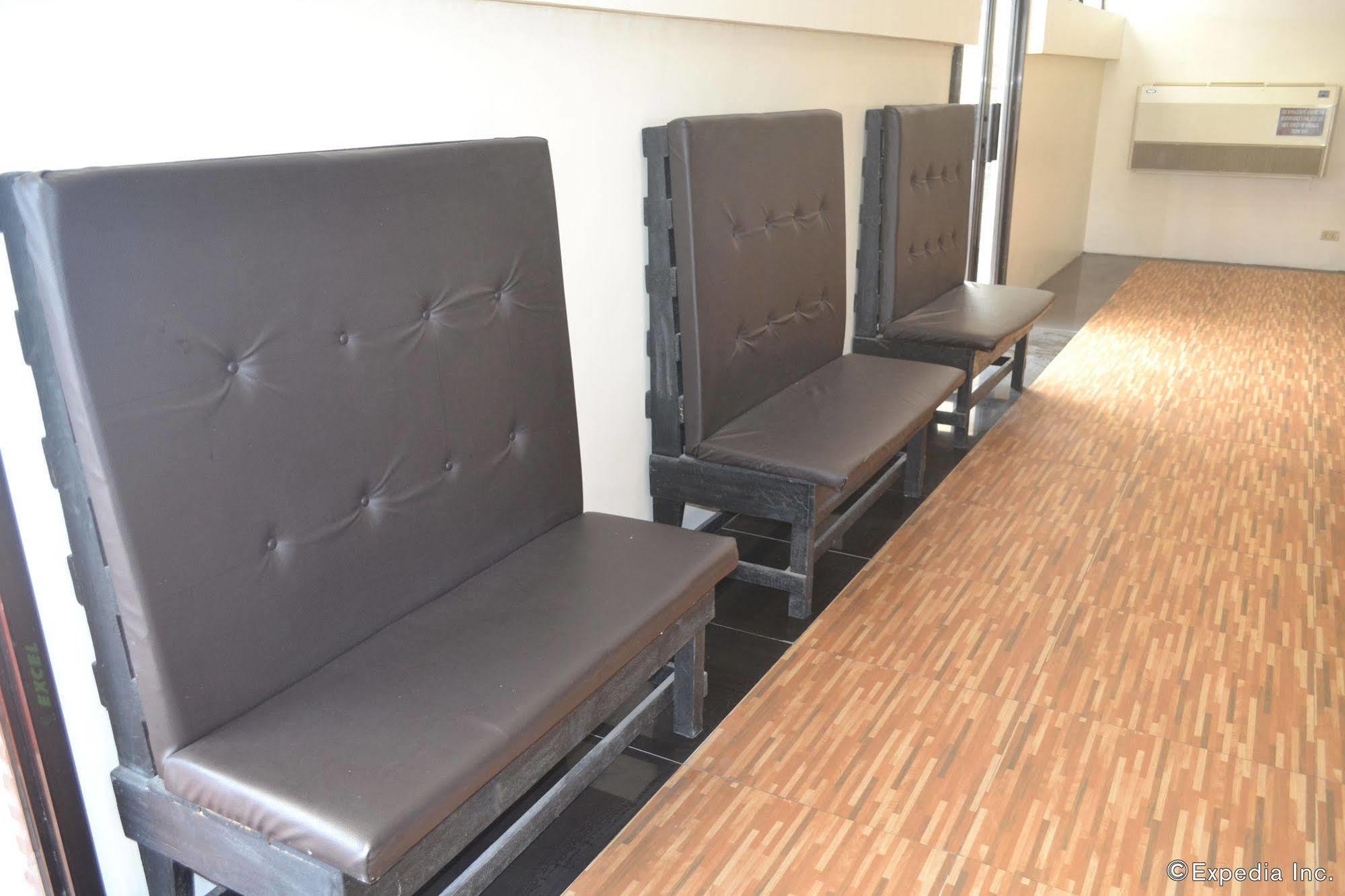 Columbus Plaza Hotel General Santos City Kültér fotó